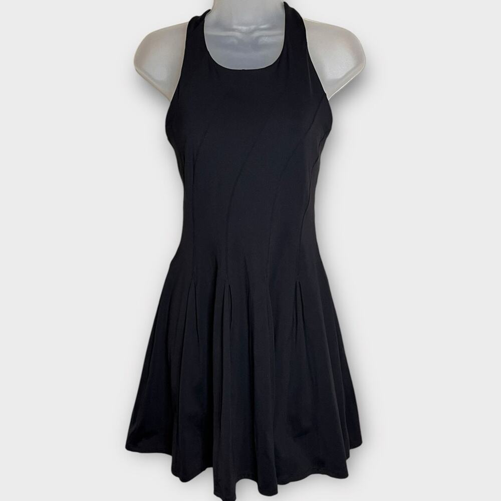LULULEMON black Court Crush Tennis Dress Built in Bra Size 2 Pickleball - Picture 4 of 7